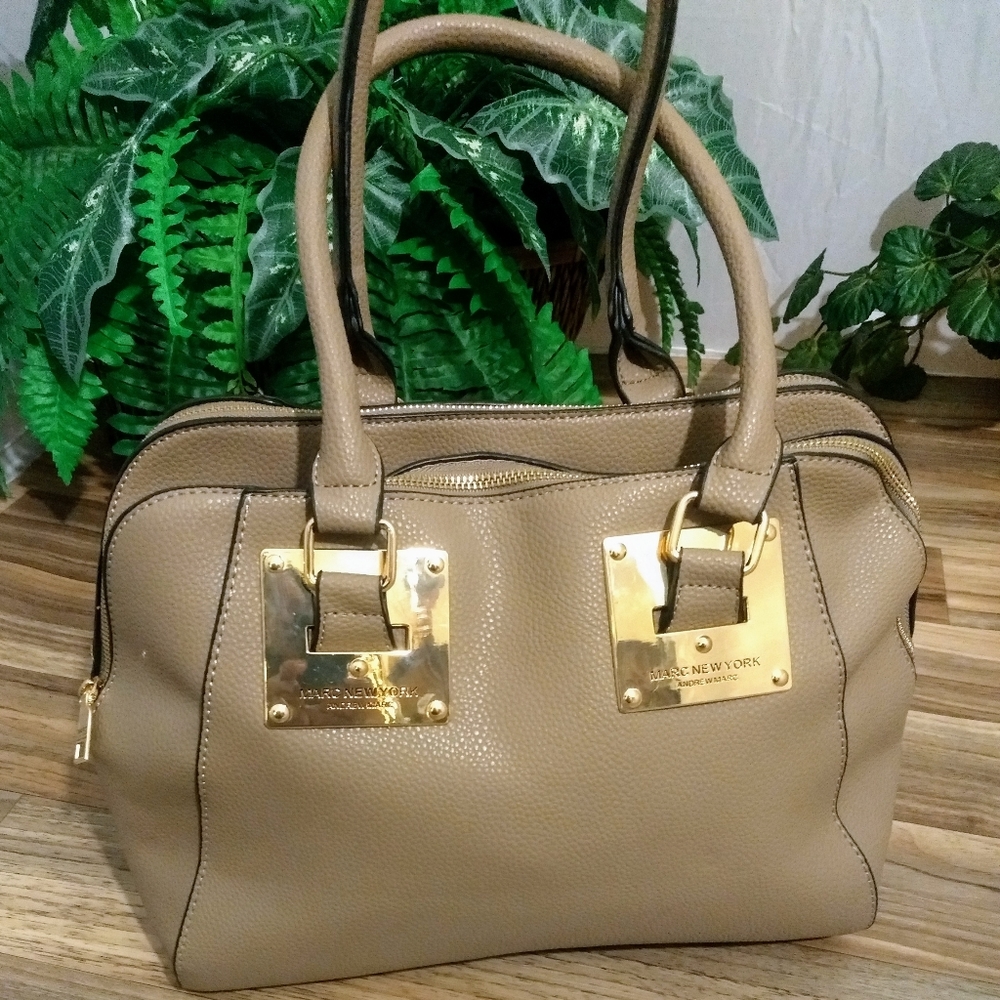 MARC NEW YORK NORA WINGED SATCHEL TAUPE